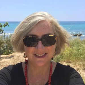 Meet your Posher, Carla